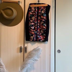 Floral black Pencil skirt
